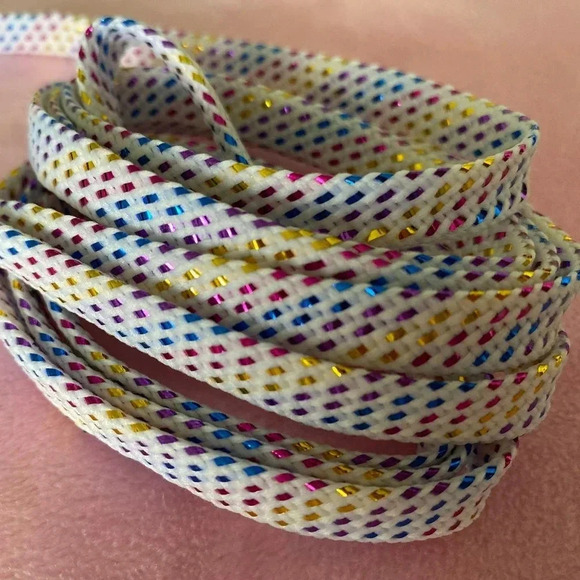 Set of 4 Pair Color Shoelaces Muticolor Designs Flat Laces 36 inches each - Picture 3 of 5